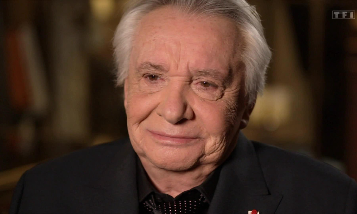 Johnny Hallyday : Michel Sardou raciste envers Jade et Joy ? Le chanteur s'explique