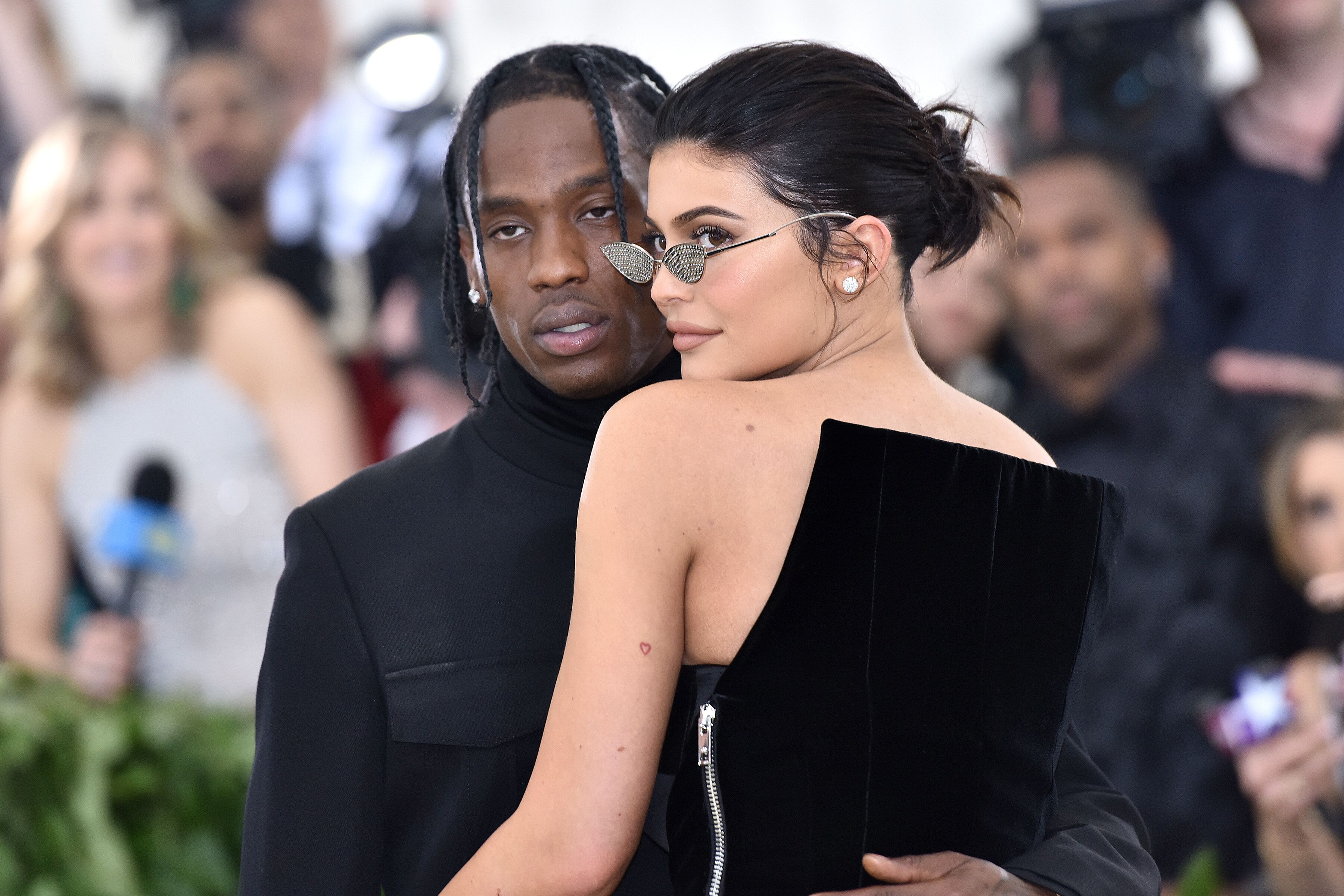 Kylie Jenner de nouveau en couple avec Travis Scott ? Leur rapprochement ne passe pas inaperçu