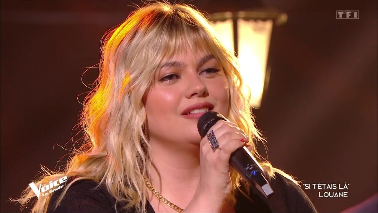 Louane (The Voice) attaquée sur son physique : Elle répond à ses détracteurs