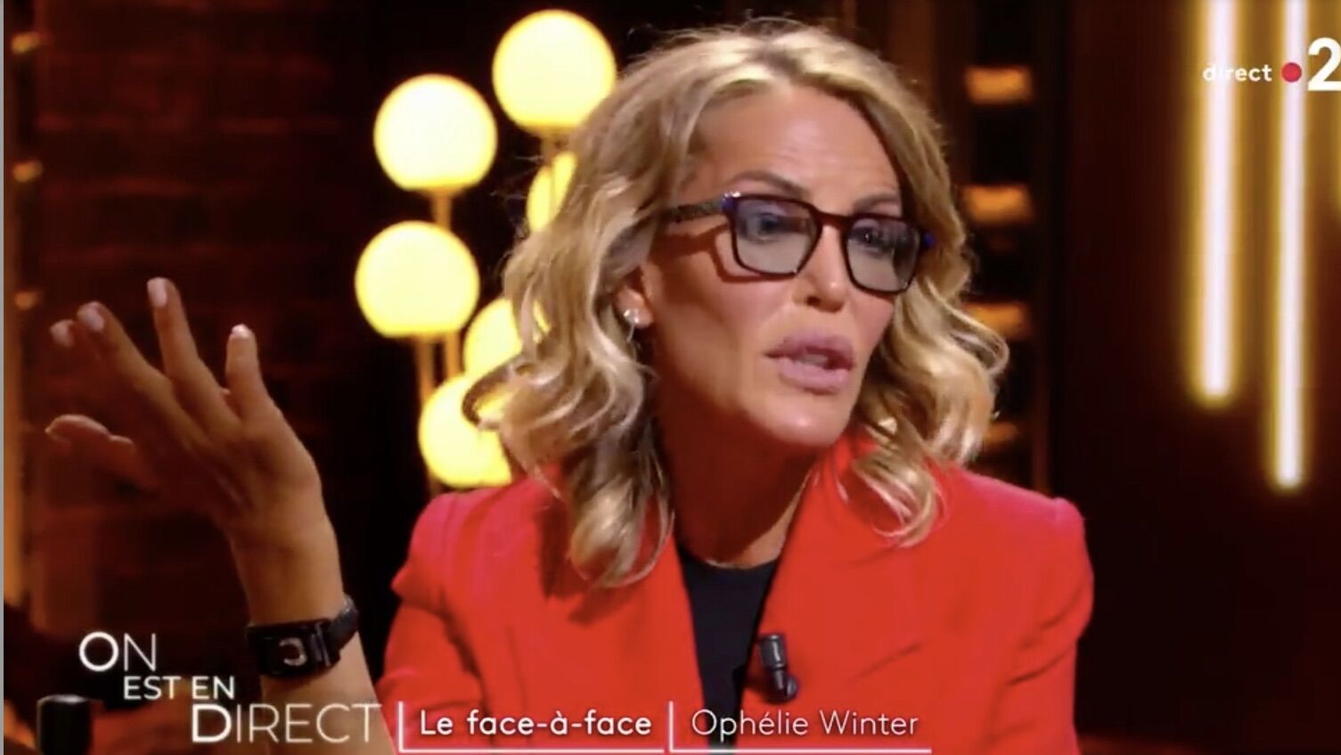  Ophélie Winter dévoile sa vie dans l'émission "On est en direct" @ France2