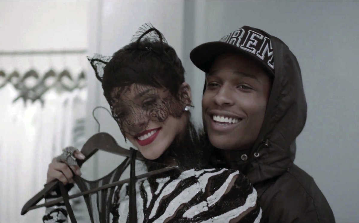  Rihanna &amp; ASAP Rocky dans le clip "Fashion Killa" @VEVO/YOUTUBE