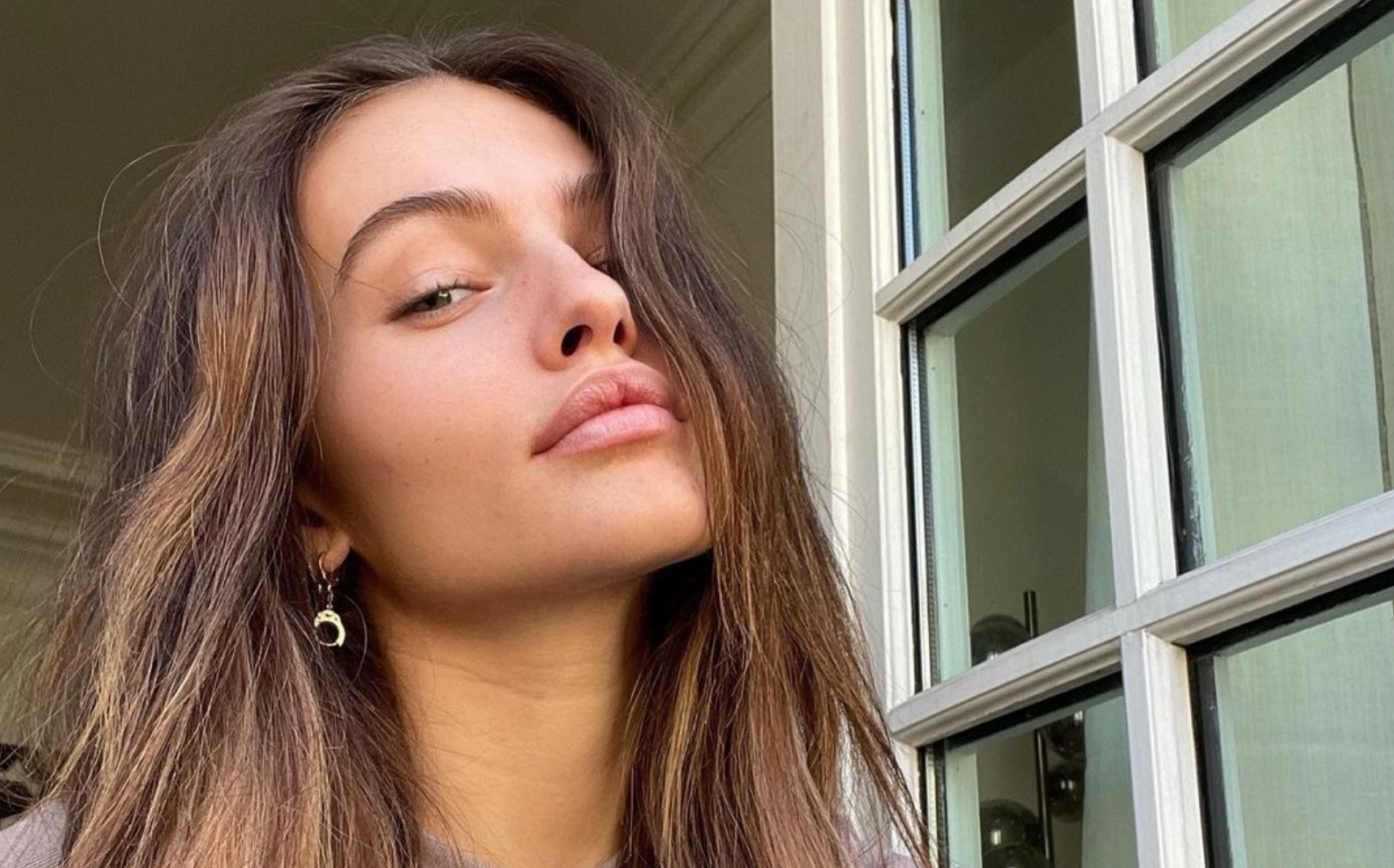 Thylane Blondeau met le feu à Instagram avec un cliché sans filtre et en petite tenue !