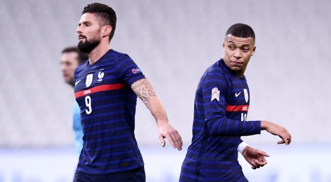  Kylian Mbappé et Olivier Giroud @Football365