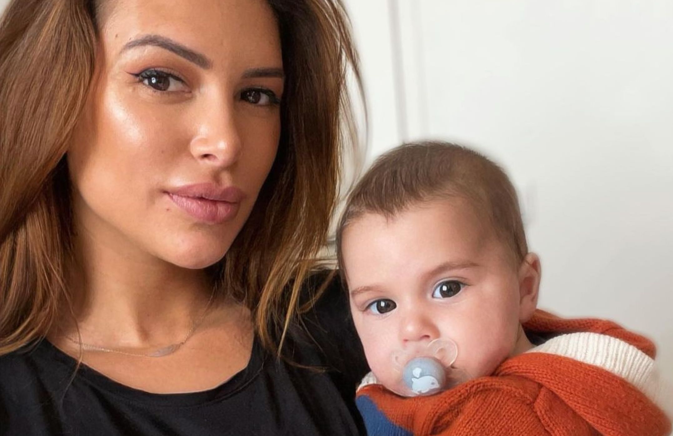 Maeva Martinez &quot;dépassée&quot; par son bébé : &quot;Ça me fait me sentir nulle&quot;