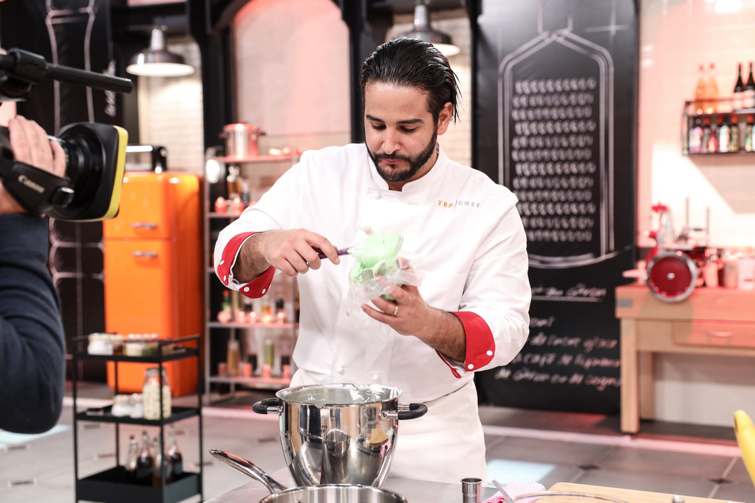 Mohamed Cheikh : Le vainqueur de Top Chef 12 évoque sa femme, Sofia, qui porte le voile