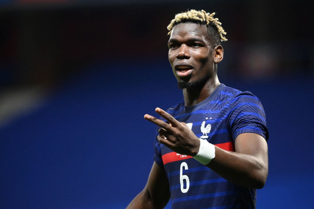 Paul Pogba en fin de contrat avec Manchester United, le club lui propose un salaire record !