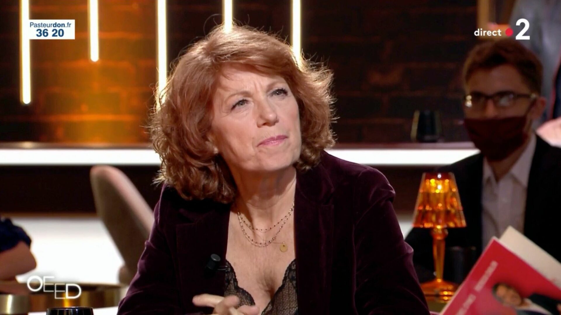  Véronique Genest @France 2