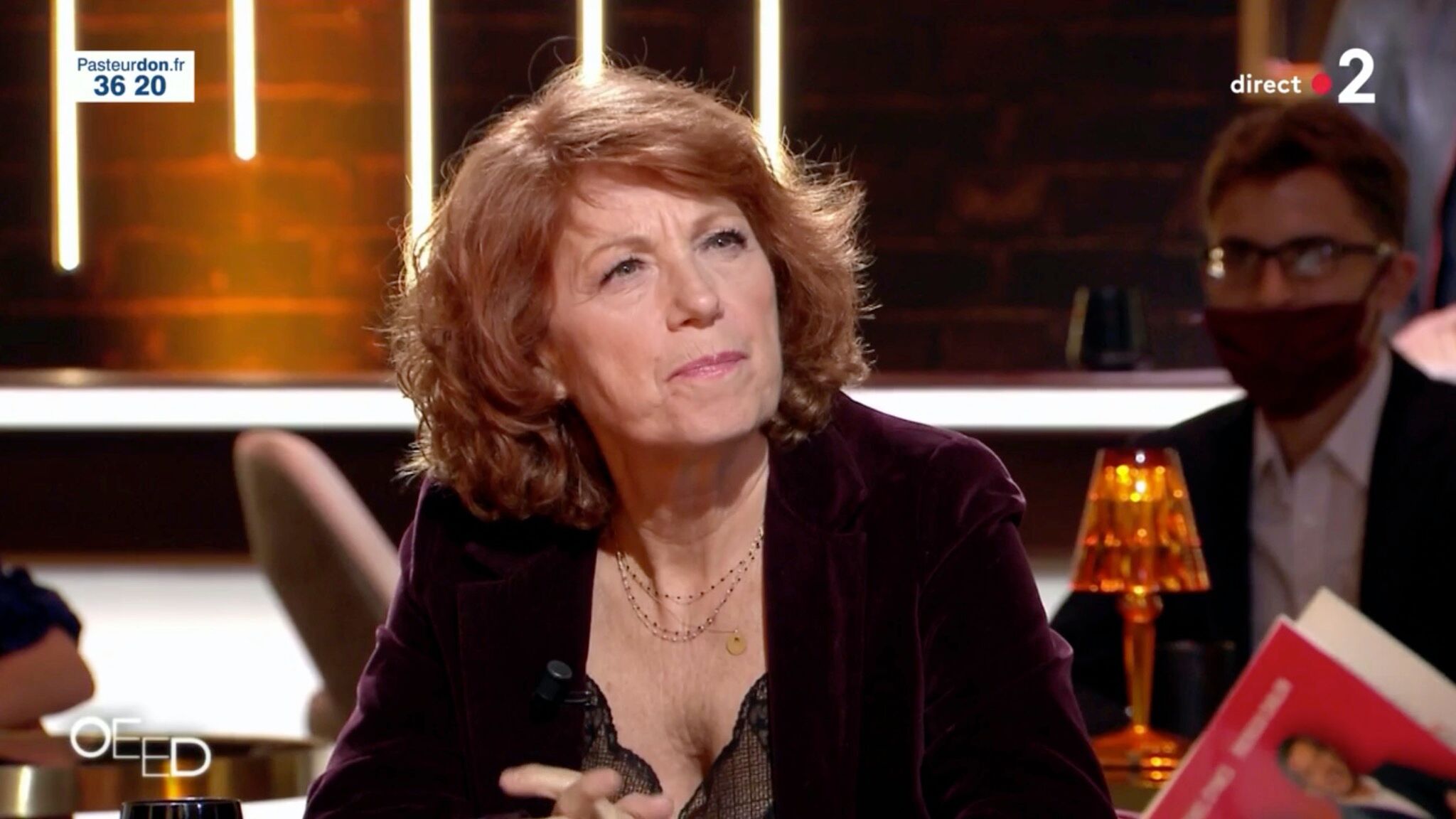 Véronique Genest contre la GPA ? Marc-Olivier Fogiel se moque de l’actrice après sa volte-face