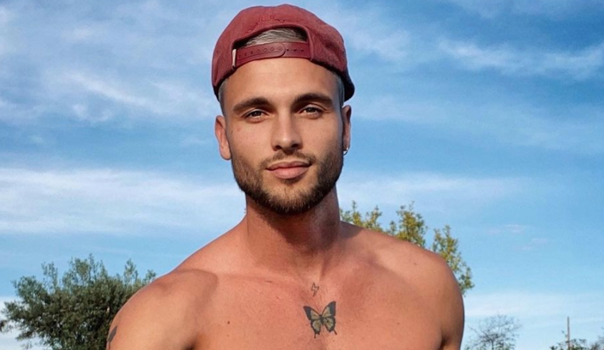 Bastien Grimal dévoile son nouveau tatouage et fait craquer les internautes