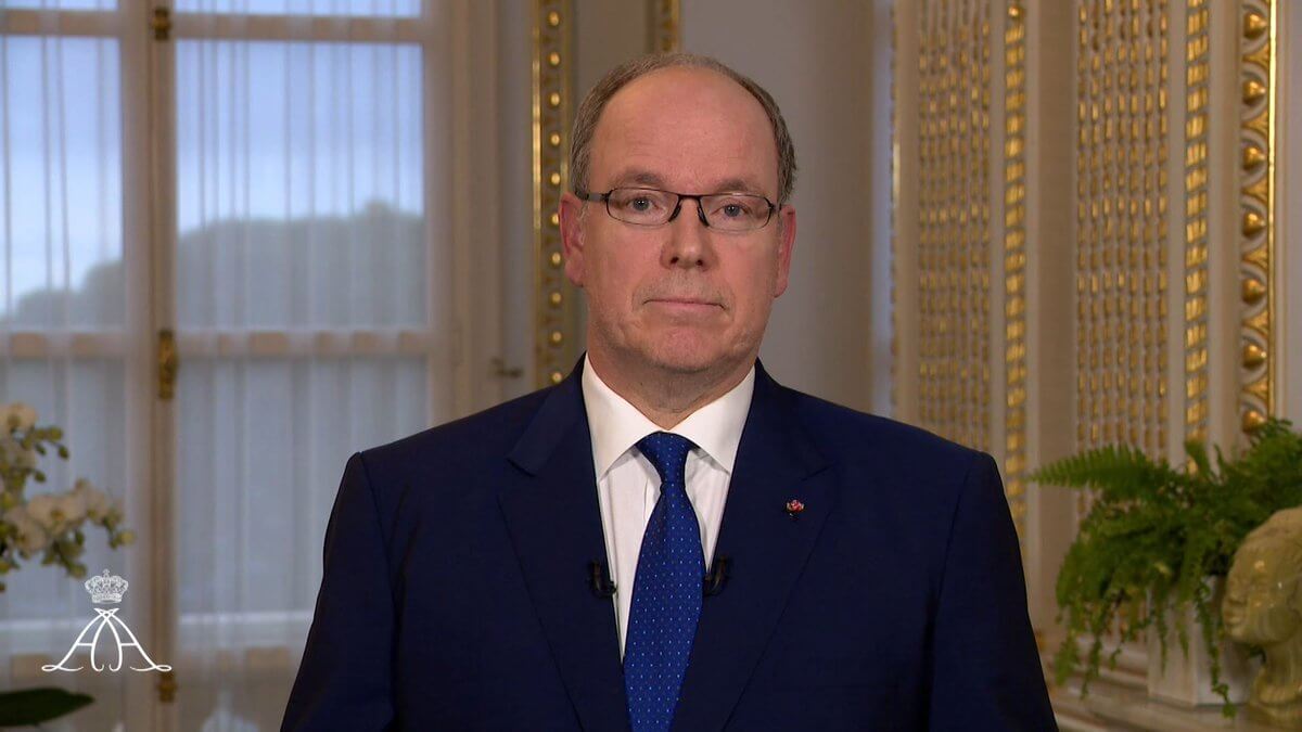 Charlène de Monaco absente : Le prince Albert soutenu par ses proches