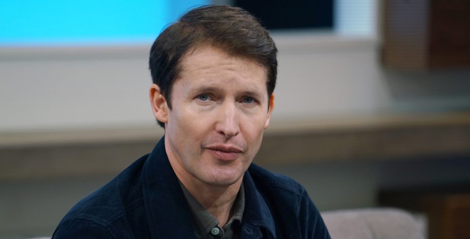 James Blunt atteint du Covid-19 : Le traitement fait rétrécir ses parties intimes