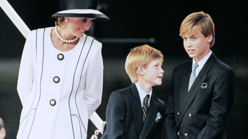  Lady Diana et les princes Harry et William en août 1995 @ Johnny Eggitt/AFP