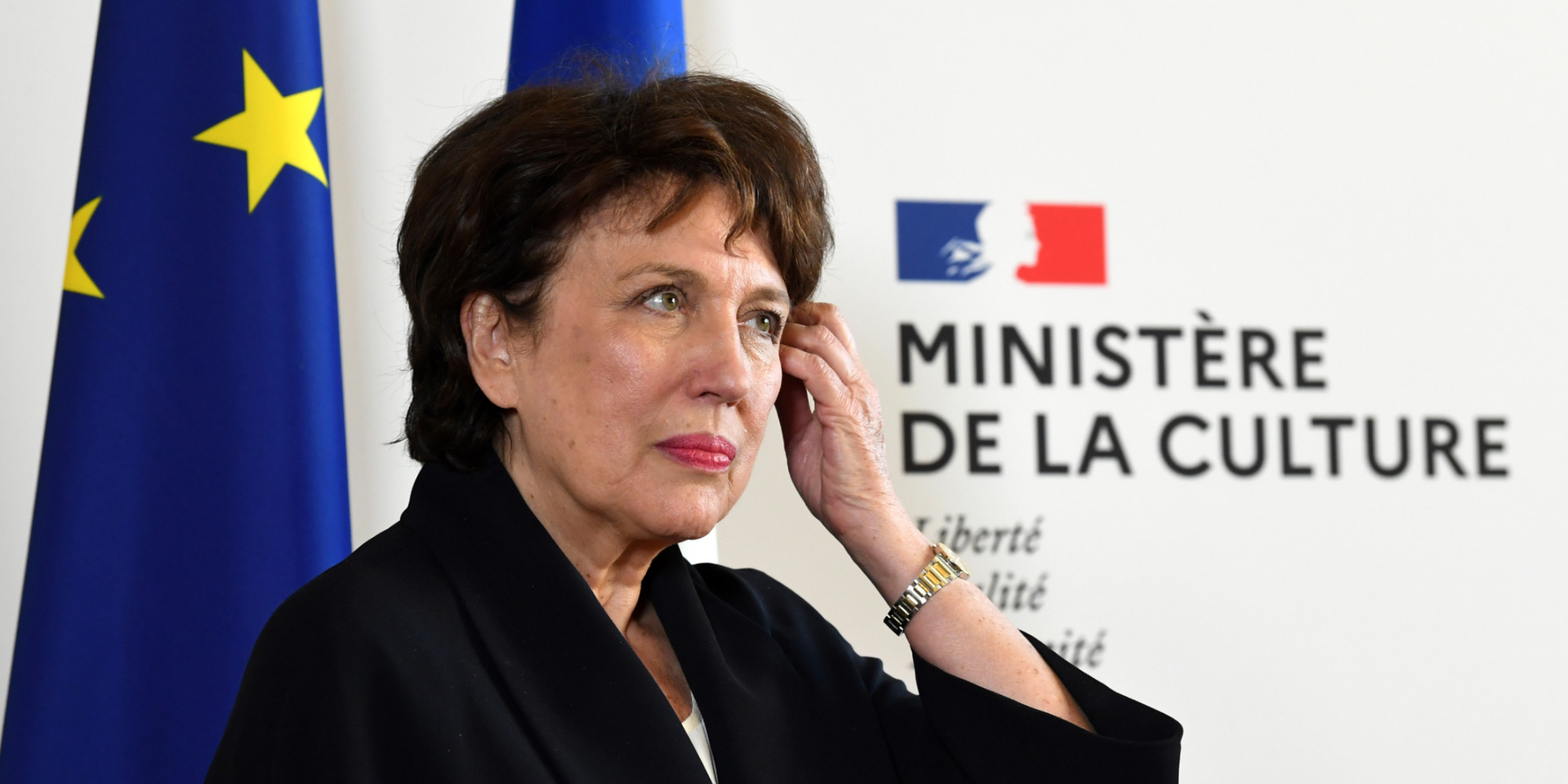 Roselyne Bachelot s’insurge contre les critiques de Marion Cotillard !