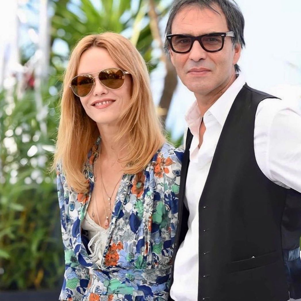 Vanessa Paradis et Samuel Benchetrit séparés ? Retrouvailles tendues à Cannes !