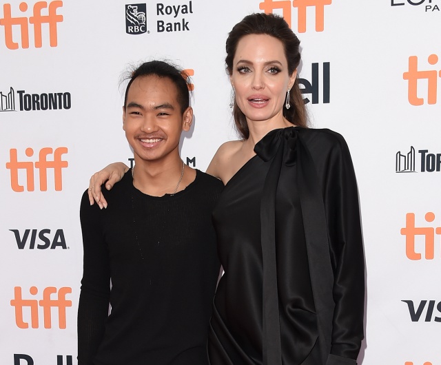 Angelina Jolie : Maddox, son fils aîné, a-t-il été adopté frauduleusement ?