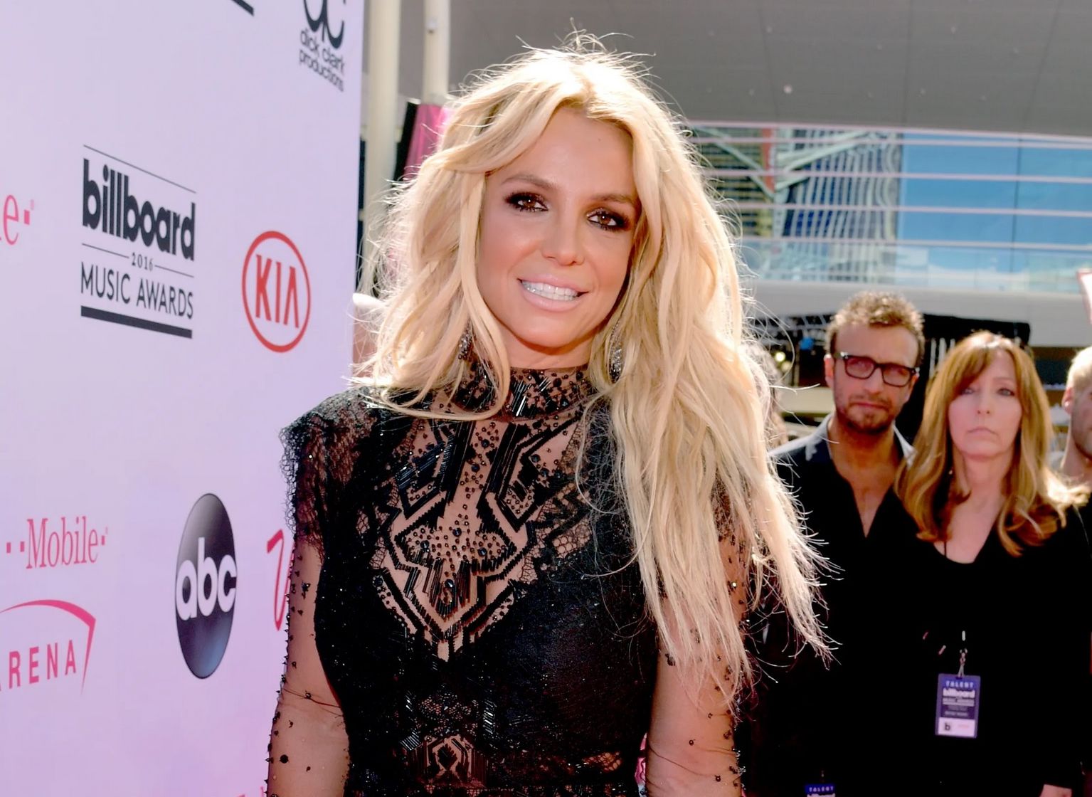 Britney Spears libre : La chanteuse est enfin libérée de la tutelle de son père !