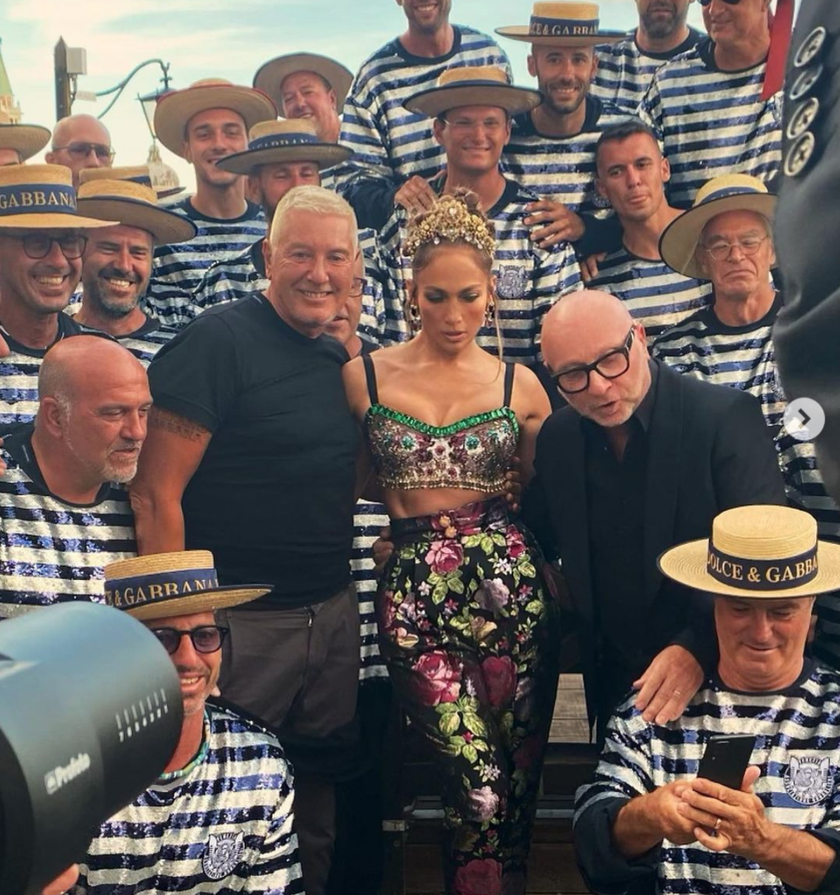  Jennifer Lopez au défilé Dolce &amp; Gabbana à Venise @ Instagram