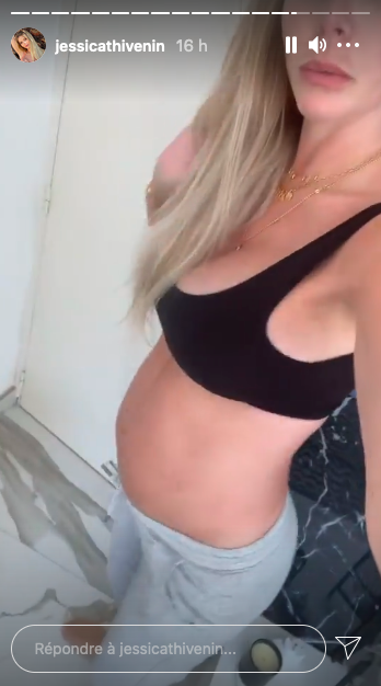  Le baby bump de Jessica Thivenin à 7 mois et demi de grossesse @Instagram