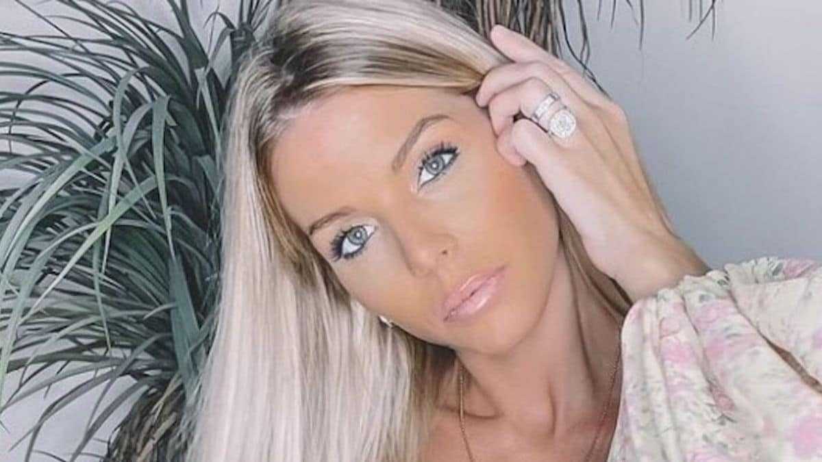 Jessica Thivenin voit sa fille Leewane retourner en néonatalogie : "Je ne fais que pleurer..."