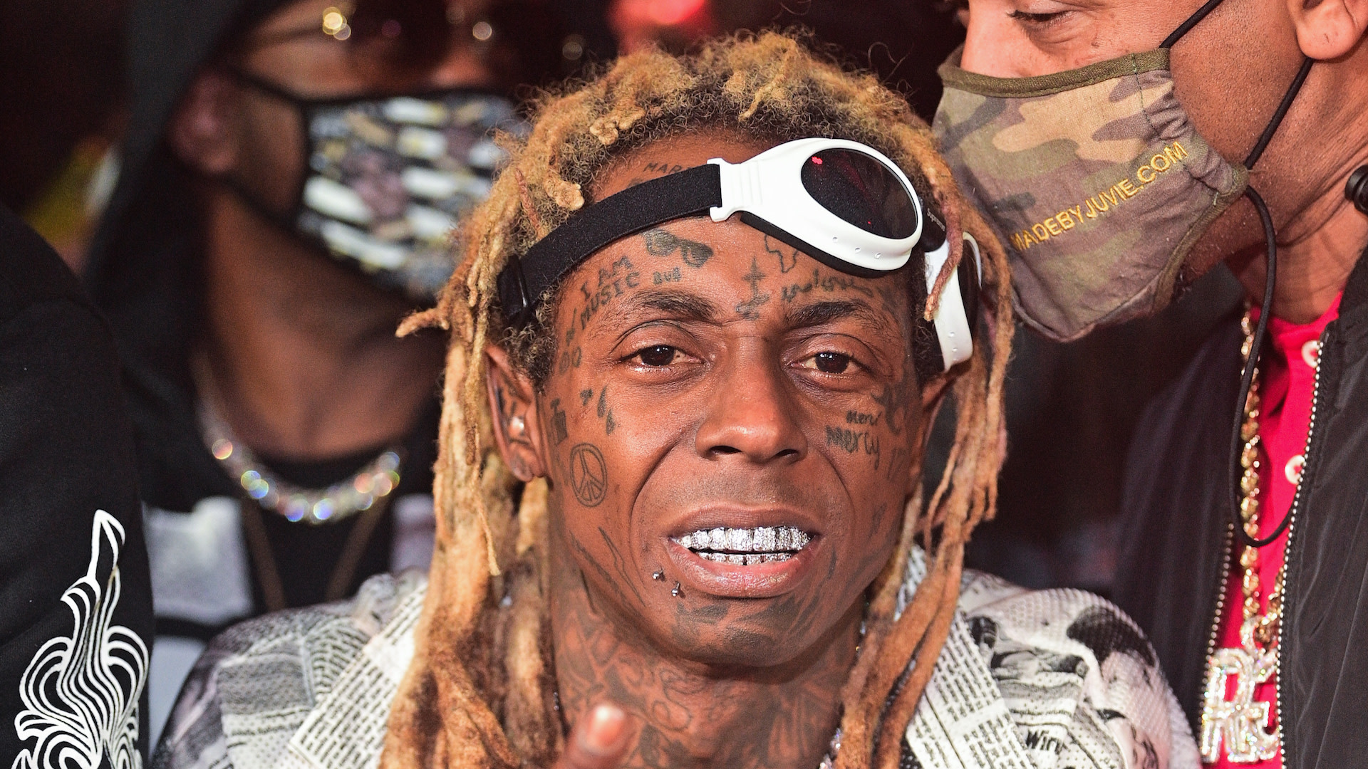 Lil Wayne : Il a proposé de soutenir financièrement le policier qui lui a sauvé la vie
