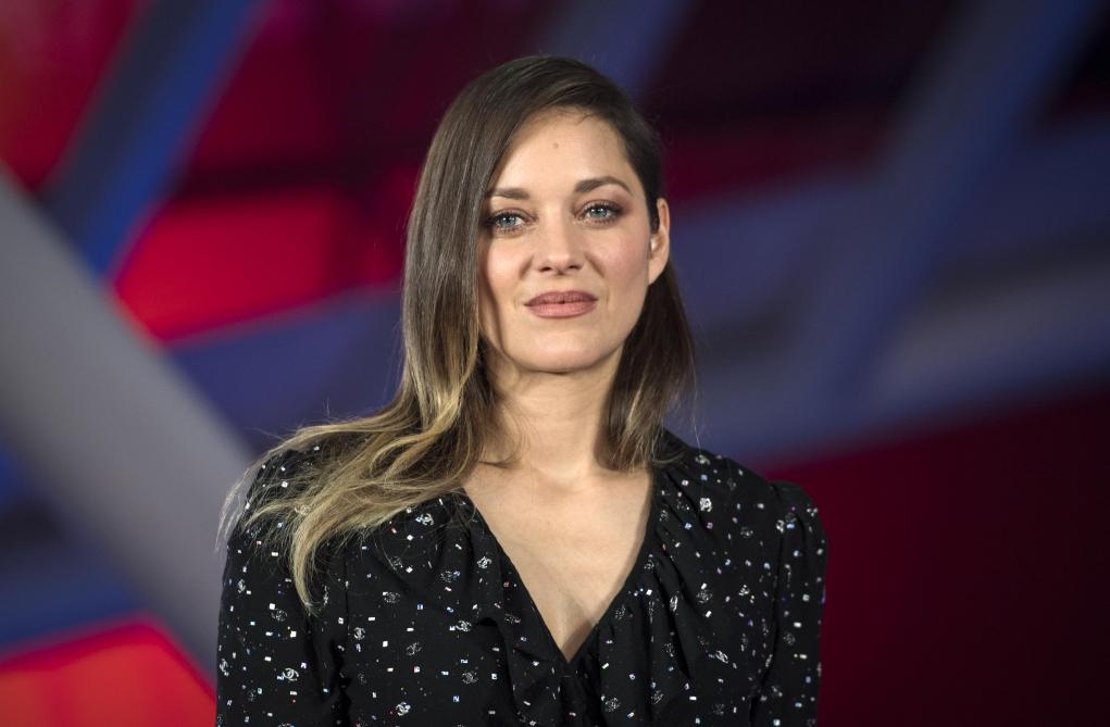 "Peut-on laisser faire cela ?" : Marion Cotillard révoltée face à la situation en Afghanistan