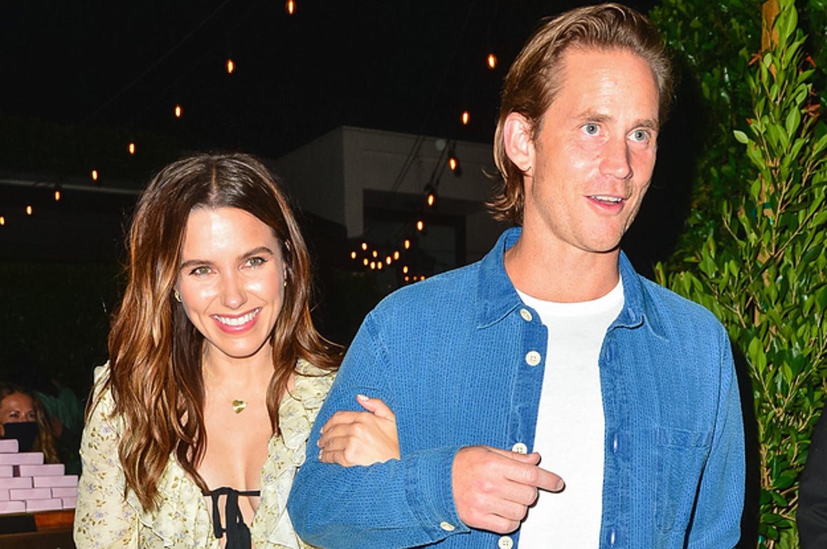 Sophia Bush fiancée : Son compagnon Grant Hughes a fait sa demande !