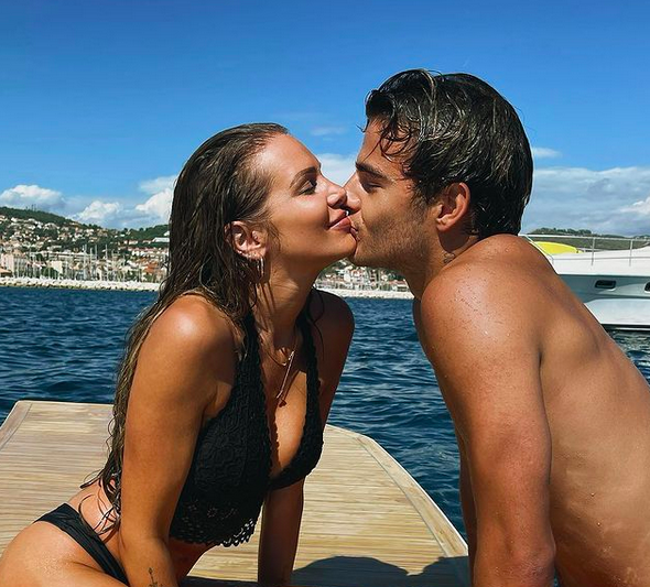  Adixia Romaniello et Simon Castladi très complices @Instagram