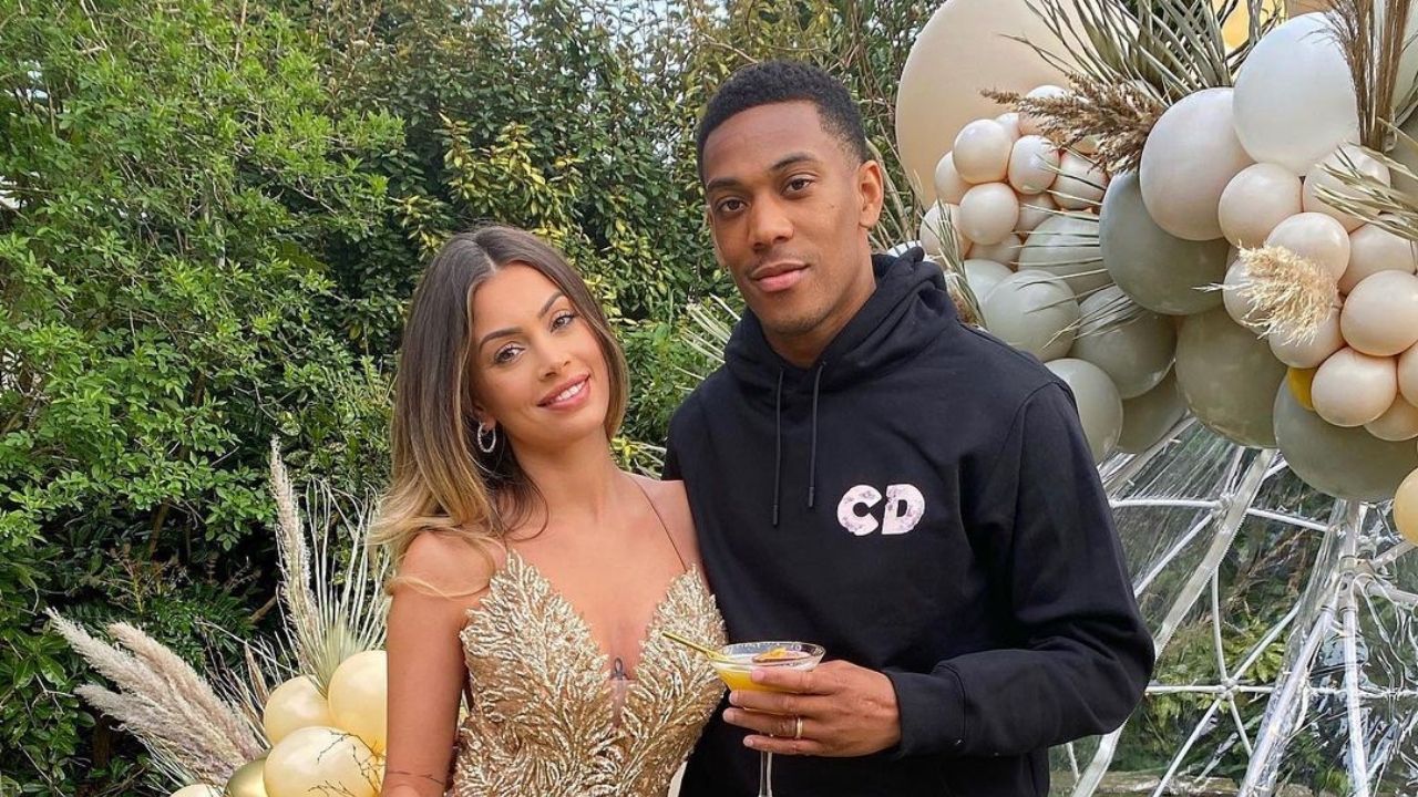 Mélanie Da Cruz et Anthony Martial au bord du divorce ? Elle se retire des réseaux sociaux !