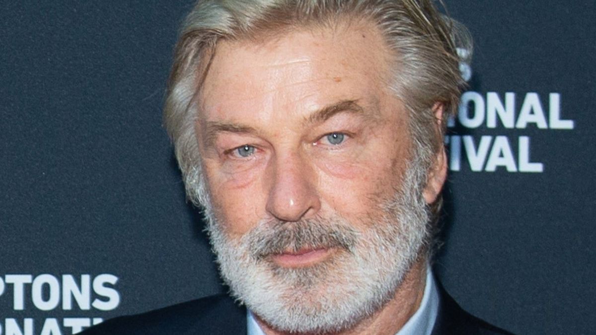 Alec Baldwin auteur d'un tir mortel accidentel : Pourquoi l'armurière est en froid avec Nicolas Cage