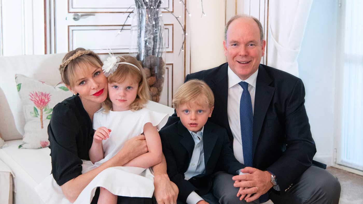  Charlène de Monaco, le prince Albert et leurs jumeaux @DR