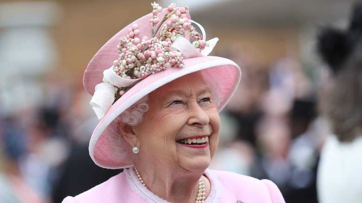 Elizabeth II : Pourquoi les derniers clichés de la reine inquiètent les Britanniques