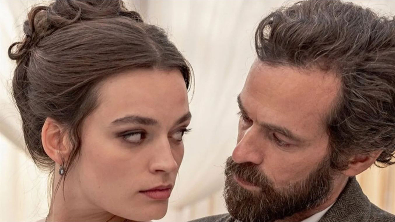 Emma Mackey : Ses tendres confidences sur Romain Duris