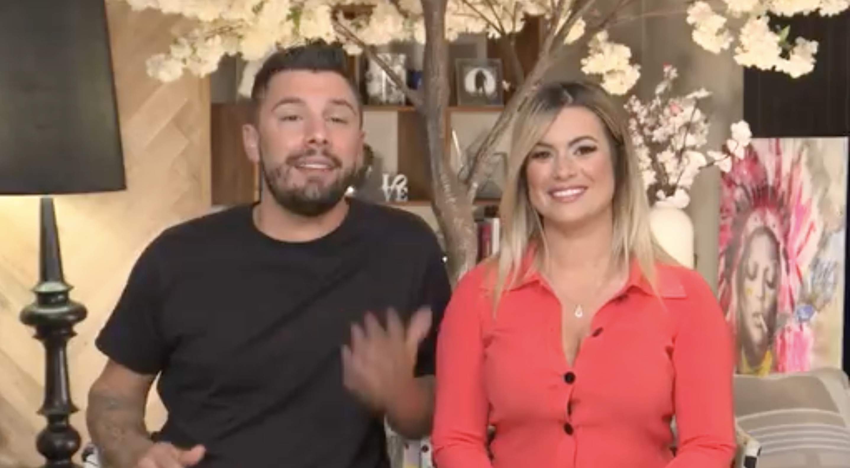 Carla Moreau et Kevin Guedj taclent Les Marseillais dans leur nouvelle télé-réalité : "Pas des amis"