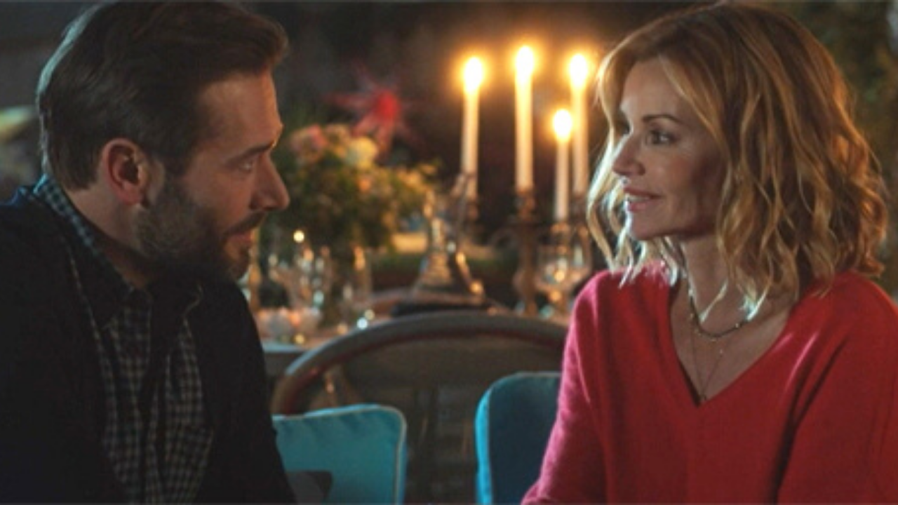  Xavier (Charles Lelaure) et Chloé (Ingrid Chauvin) - Demain nous appartient @TF1 Production