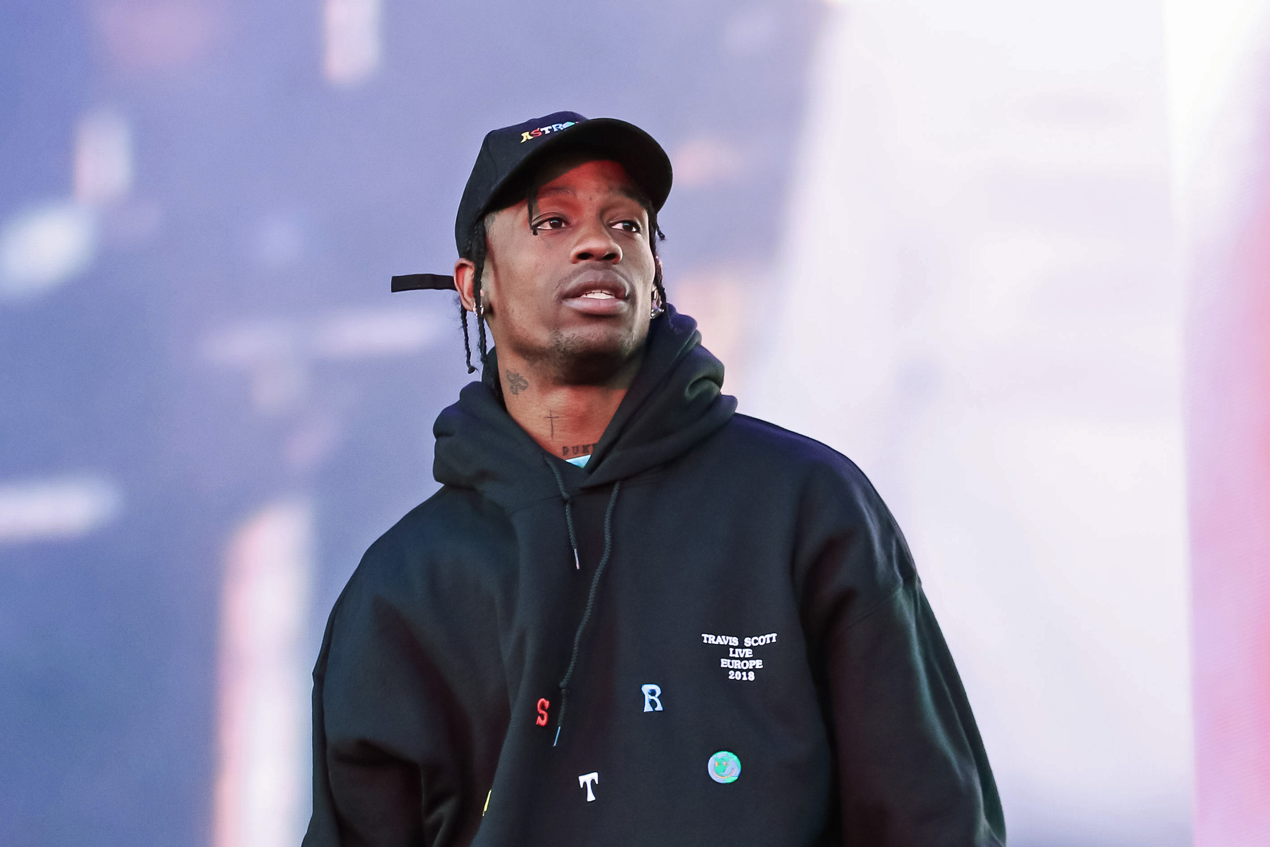 Travis Scott : Le rappeur prend la parole pour la première fois un mois après le drame d'Astroworld