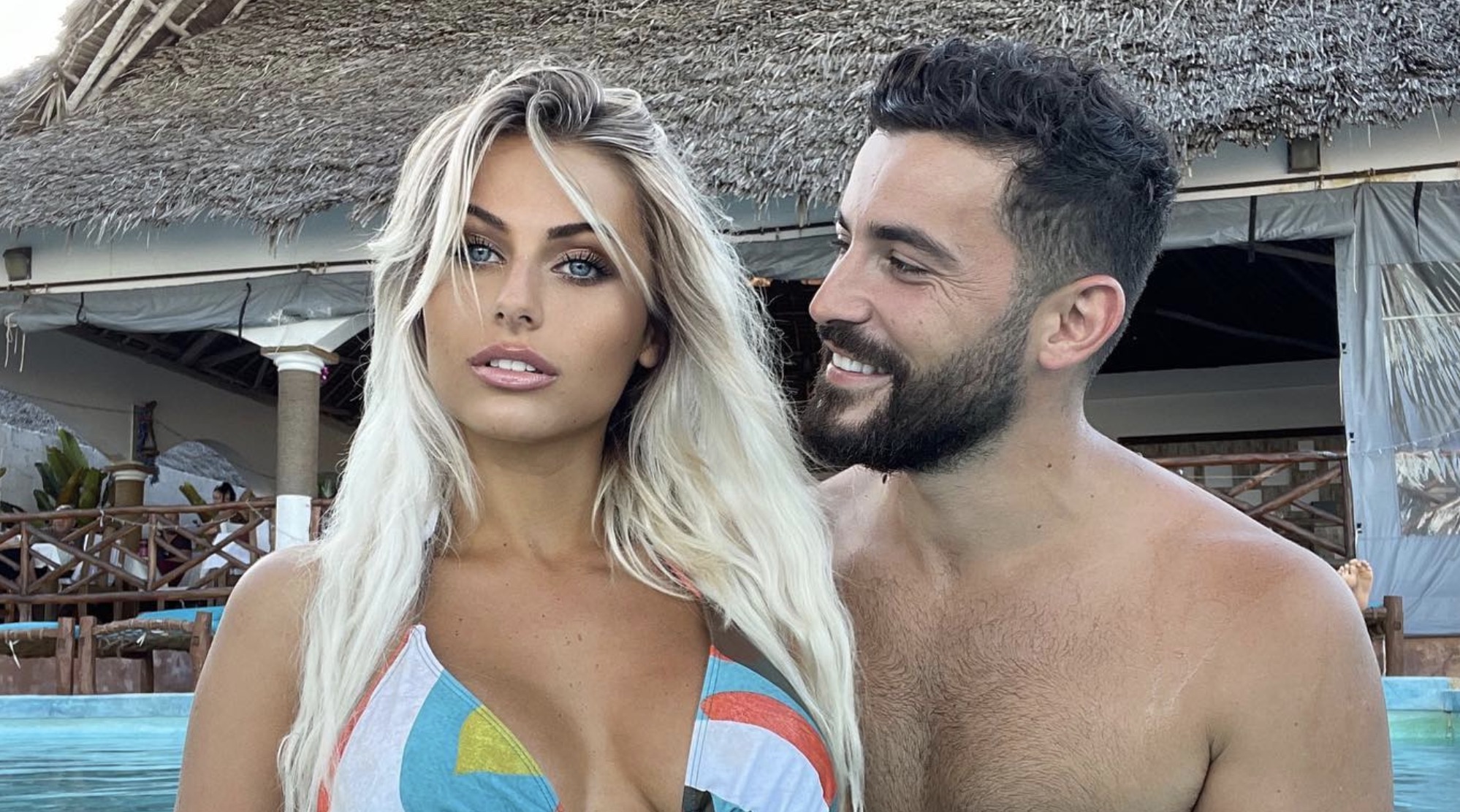 Anthony Matéo se confie comme rarement sur son couple avec Romane (10 couples parfaits)