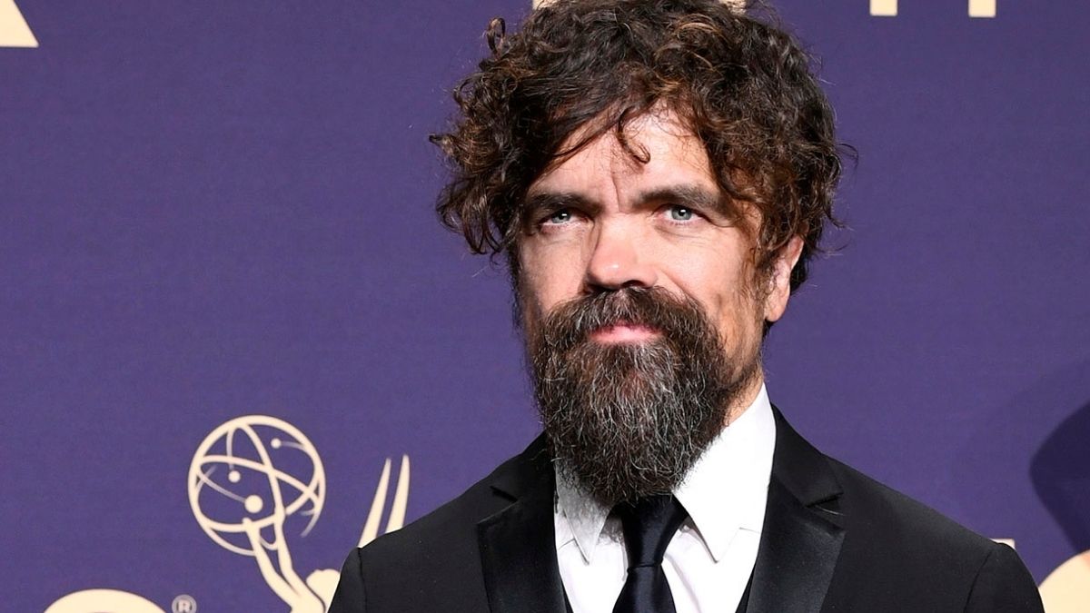 Après le coup de gueule de Peter Dinklage, Disney supprime les nains du remake !