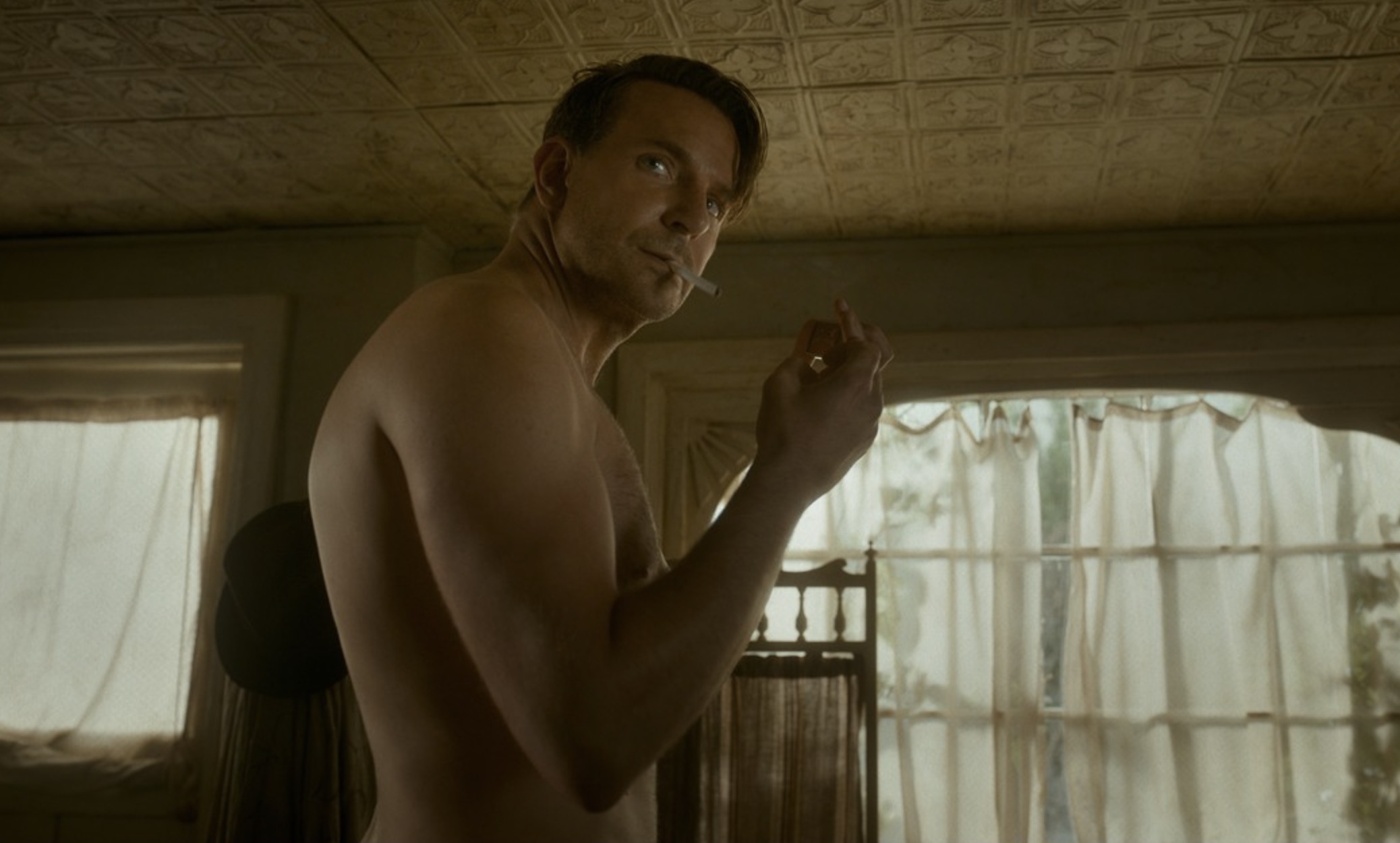 Bradley Cooper totalement nu dans son nouveau film, il se confie sur cette scène difficile à tourner