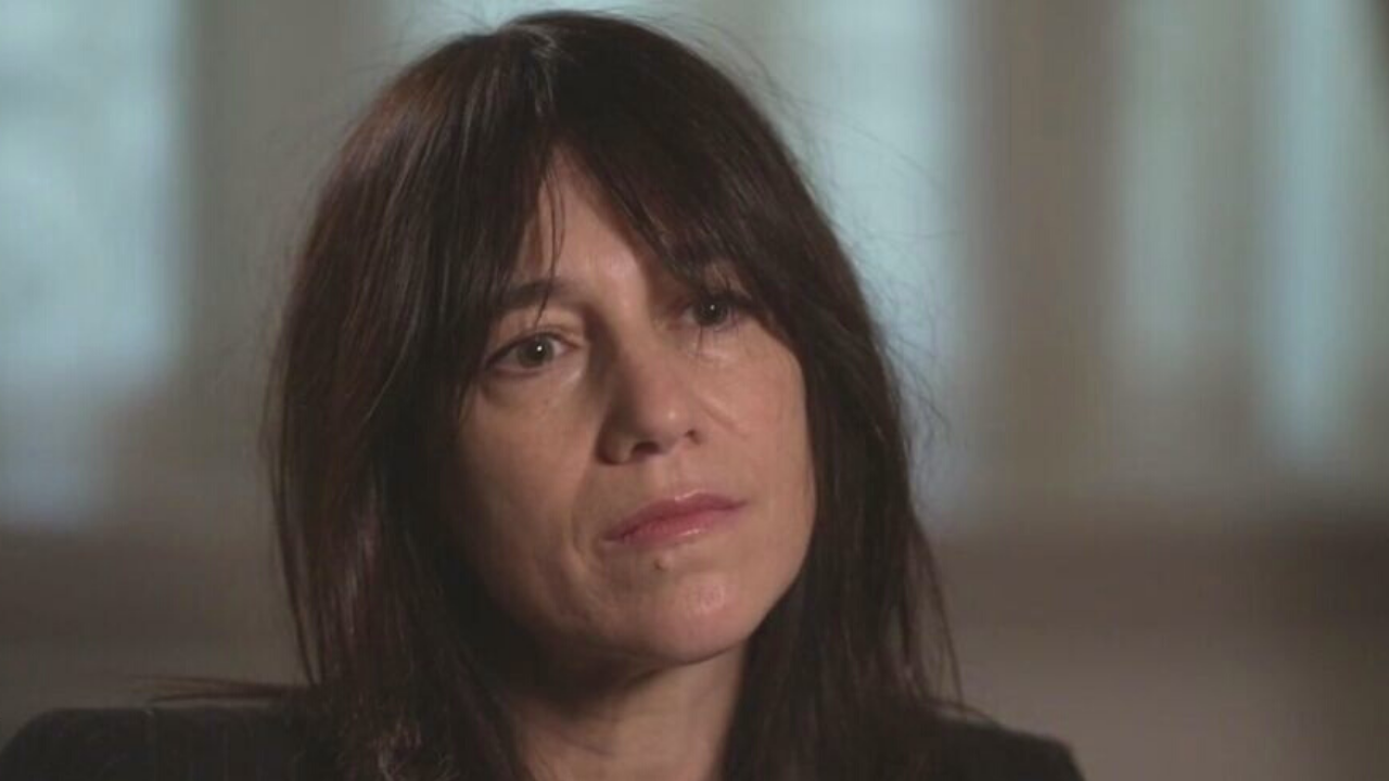 Charlotte Gainsbourg et ses rapports avec sa mère : &quot;Je ne lui témoignais pas grand-chose&quot;