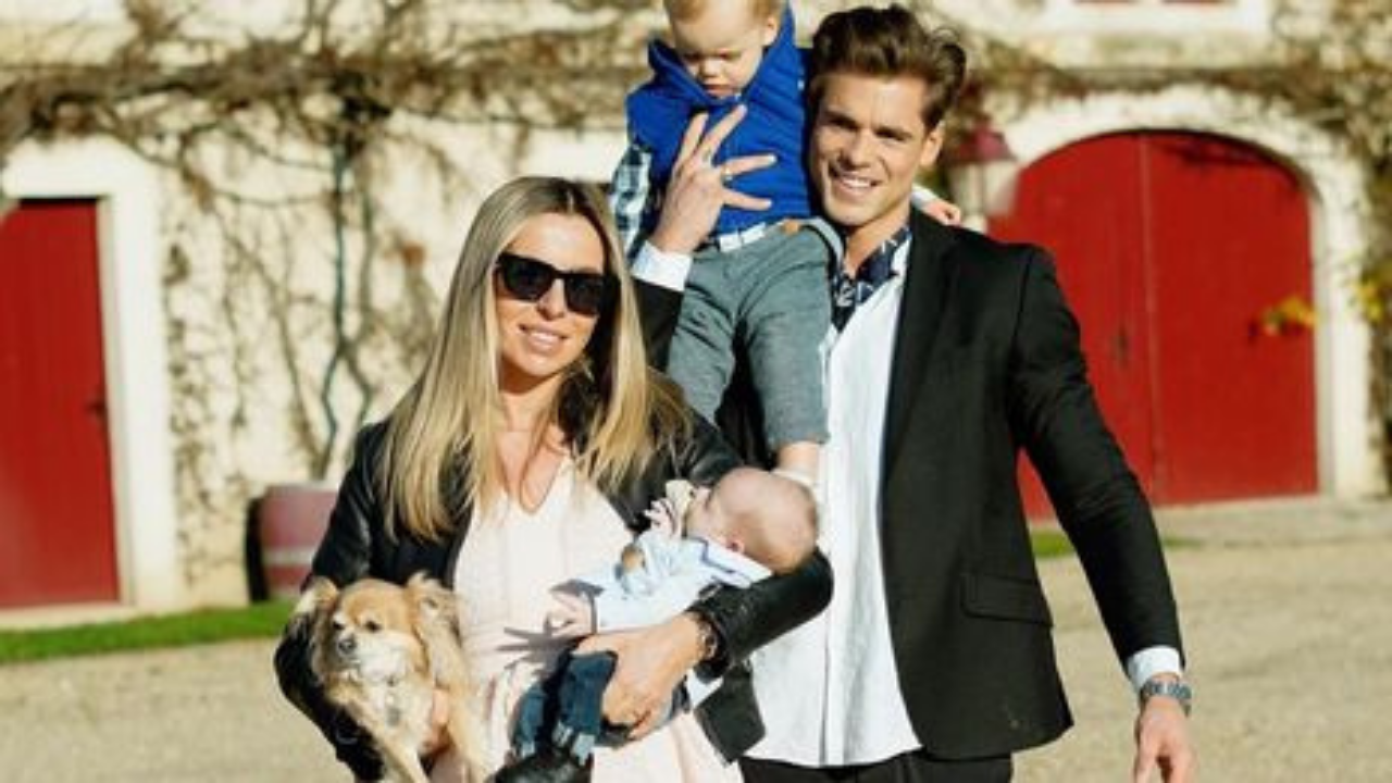  Hillary Vanderosieren, Giovanni Bonamy et leurs fils Milo et Matteo @ Instagram