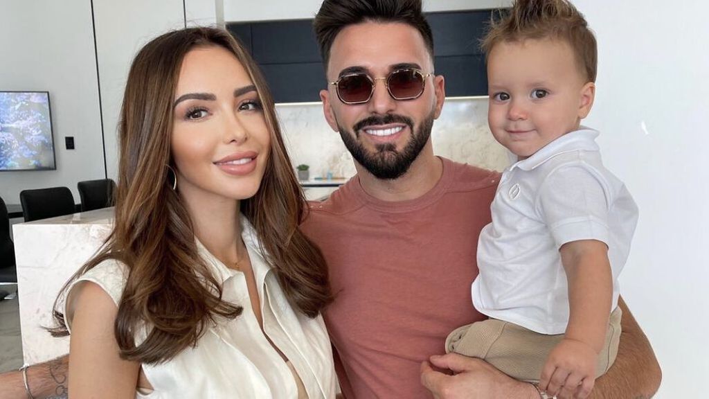 Nabilla Benattia : Elle prend la défense de son fils qui s’amuse avec son maquillage