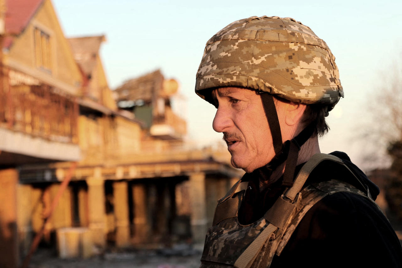 Sean Penn actuellement en Ukraine pour réaliser un documentaire sur l’invasion russe
