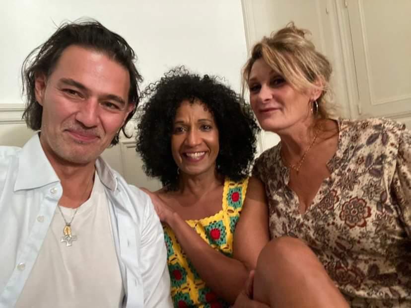  Kamel, Frédérique et Cindy Lopes sur le tournage d'un Dîner presque Parfait @CindyLopes