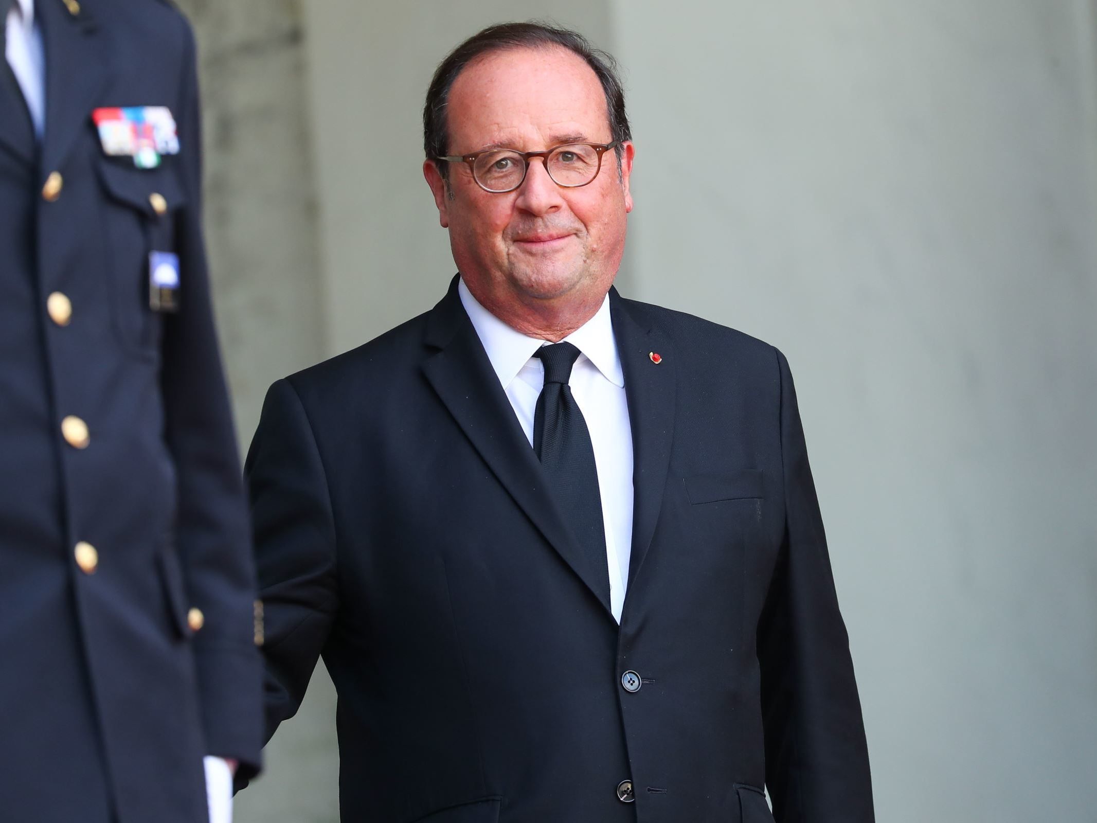 François Hollande dévoile le salaire qu’il touchait en tant que Président de la République