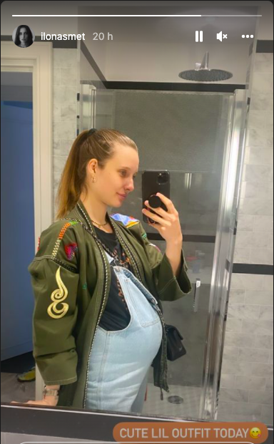  Ilona Smet, enceinte, montre son ventre arrondi sur Instagram @ilonasmet