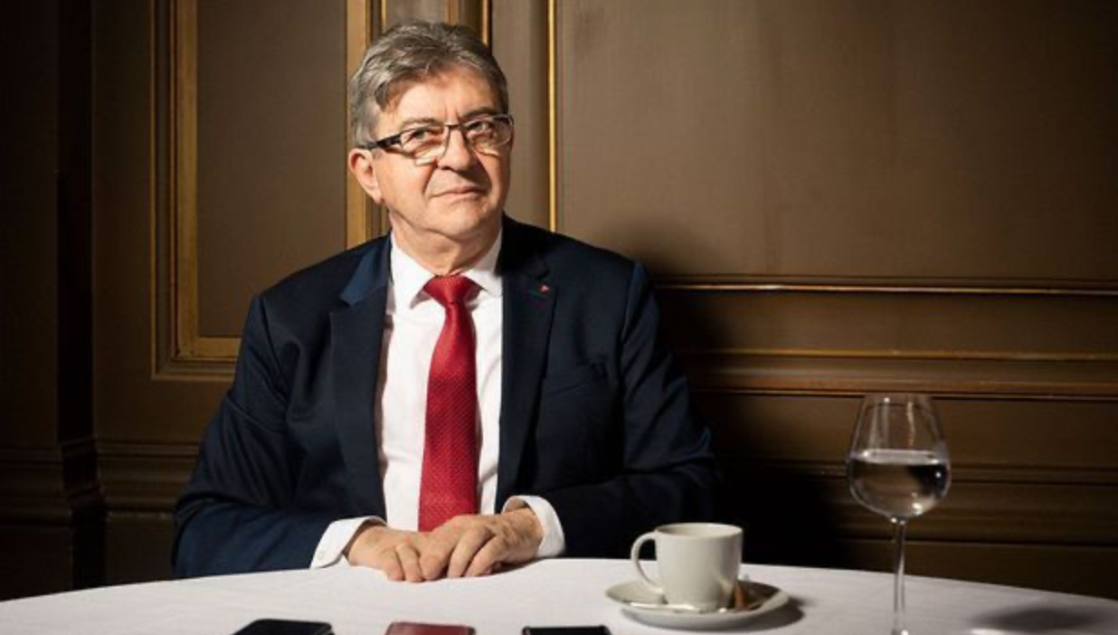 Jean-Luc Mélenchon en couple ? Gêné, il dévoile avec qui il s’installerait à l’Élysée