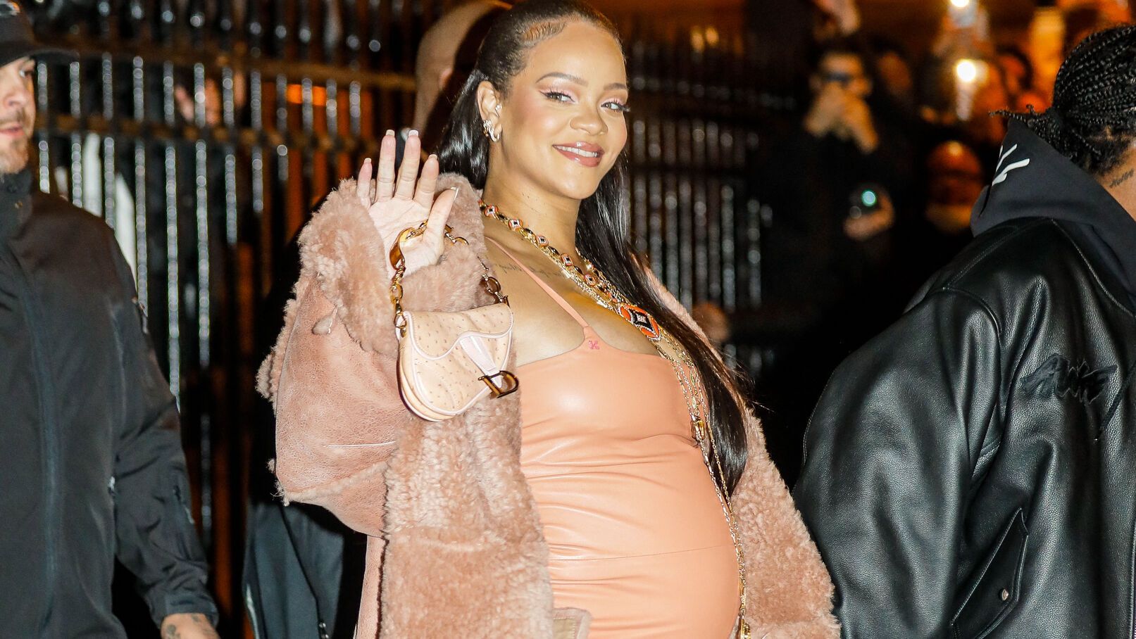 Rihanna enceinte : ses plans incroyables et très coûteux pour un accouchement parfait !