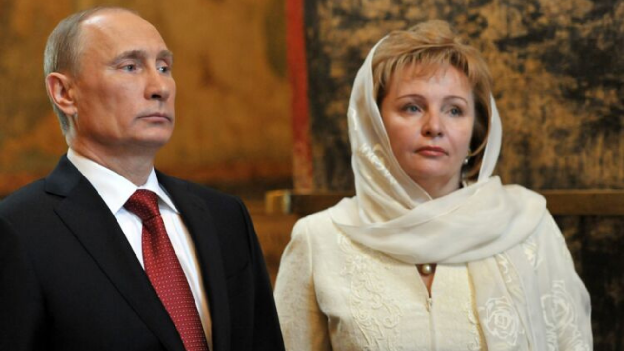 Vladimir Poutine : Lioudmila, son ex-femme, le qualifie de “vampire”