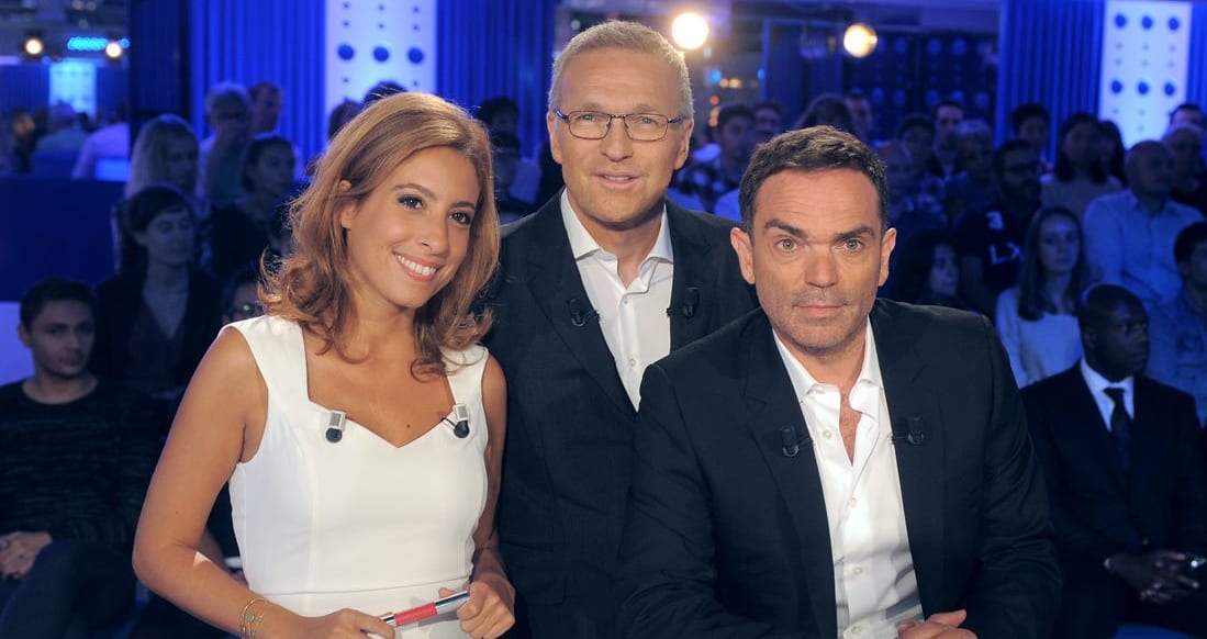  Yann Moix dans "On n'est pas couchés" aux côtés de Laurent Ruquier et Léa Salamé @France2