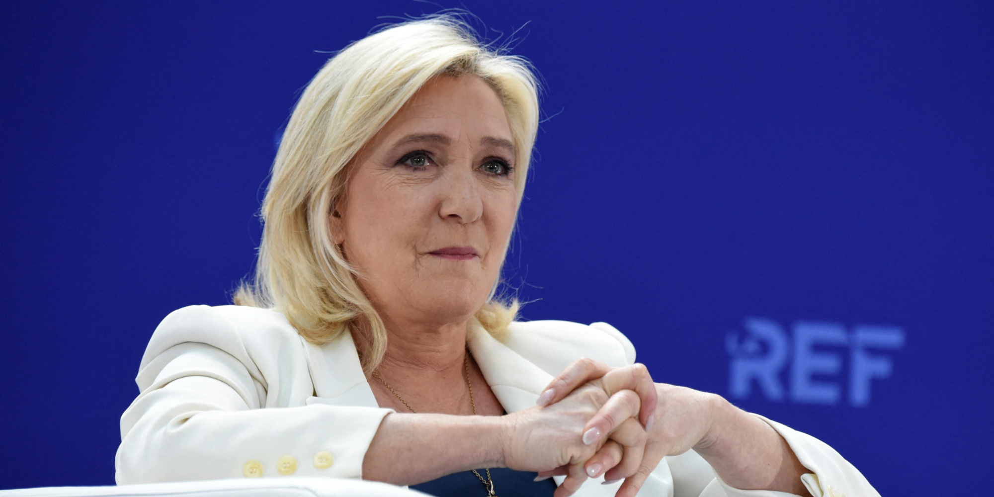 Marine Le Pen en couple avec sa colocataire ? Sa réponse cash aux rumeurs !